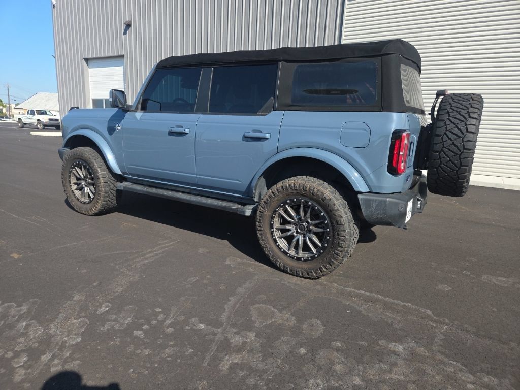 Used 2023 Ford Bronco Outer Banks AWD/4WD image 9