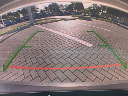 Used 2017 Volkswagen Tiguan Limited w/ Premium Package image 21