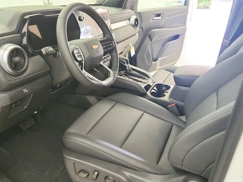 New 2026 Chevrolet Colorado LT w/ LT Convenience Package AWD/4WD image 22