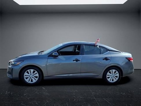 Used 2024 Nissan Sentra S FWD image 7