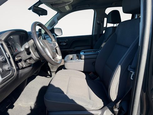 Used 2019 GMC Sierra 1500 SLE w/ SLE Value Package image 9