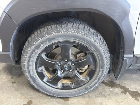 Used 2024 Subaru Forester Wilderness AWD/4WD image 9