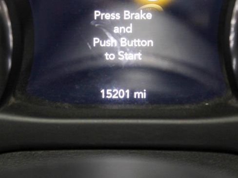 Used 2021 Jeep Gladiator Overland image 13