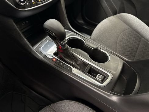 Used 2024 Chevrolet Equinox LT w/ LPO, Floor Liner Package image 20