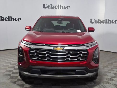 New 2026 Chevrolet Equinox LT image 2