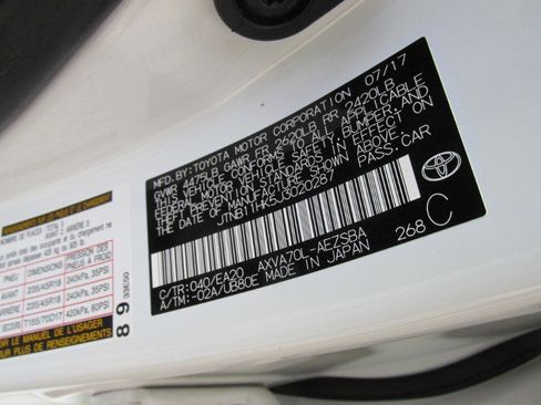 Used 2018 Toyota Camry SE image 15