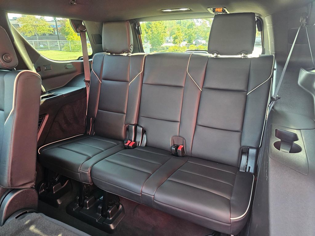 Used 2021 Cadillac Escalade Premium Luxury w/ Driver Assist Tech Package AWD/4WD image 18