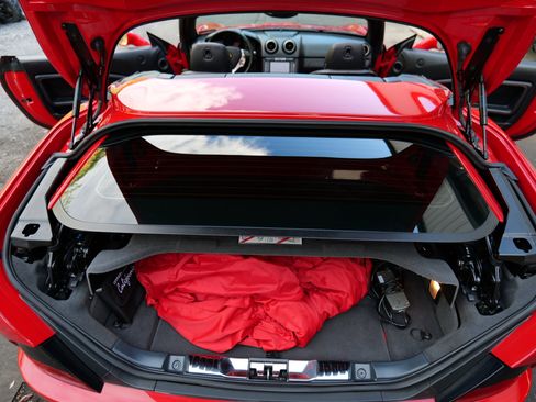 Used 2014 Ferrari California image 57