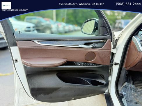 Used 2018 BMW X5 xDrive40e AWD/4WD image 19