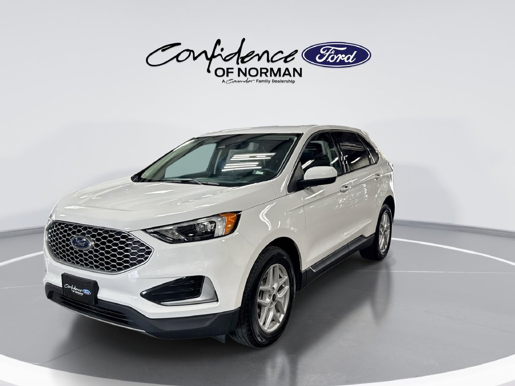 Used 2024 Ford Edge SEL AWD/4WD image 3