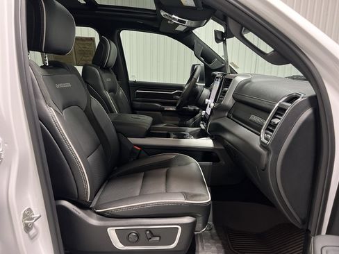 Used 2025 RAM 1500 Laramie w/ Laramie Southwest Edition image 27