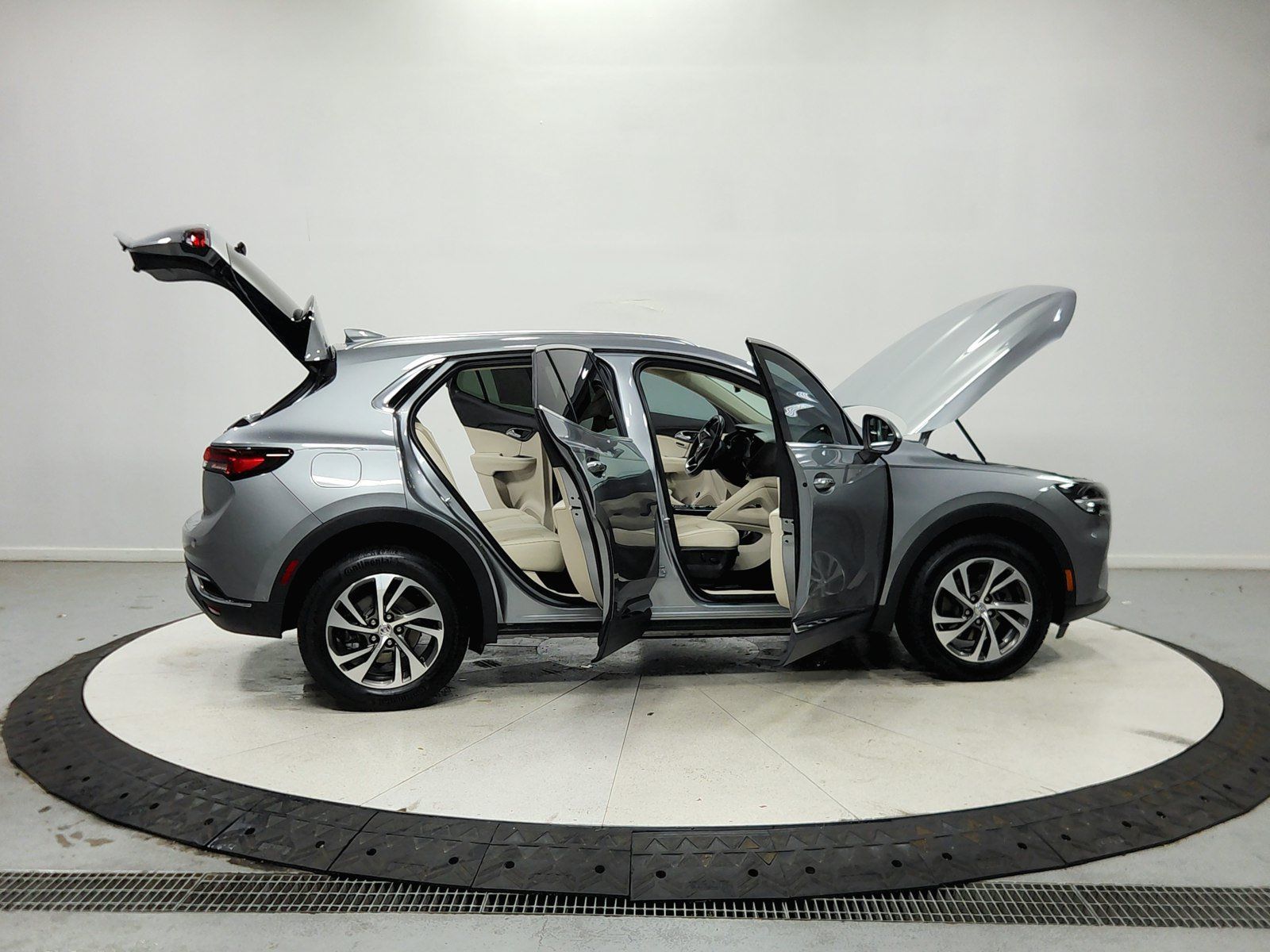 Used 2023 Buick Envision Essence w/ Technology Package I FWD image 17