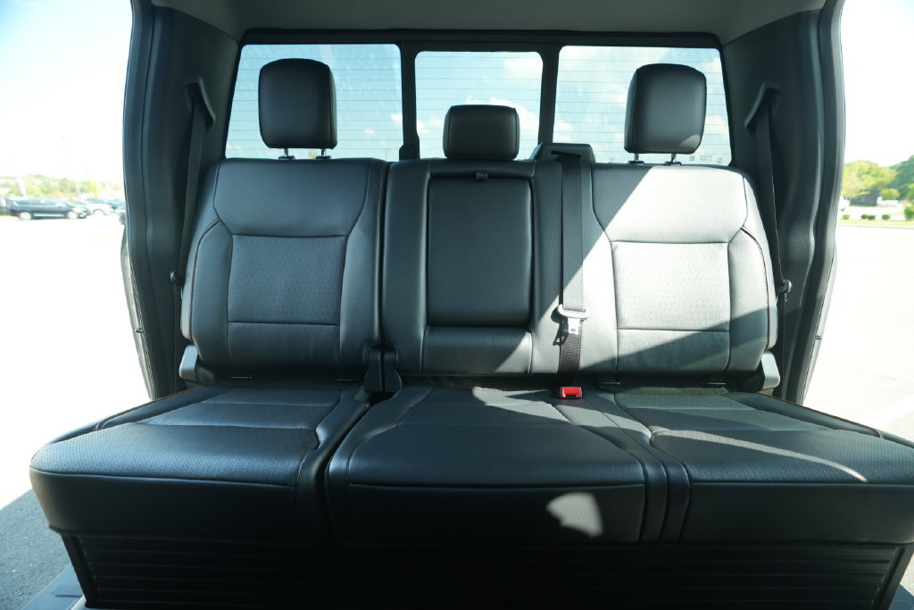 Used 2025 Ford F250 Lariat w/ Black Appearance Package AWD/4WD image 41