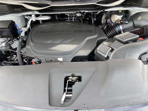 New 2026 Honda Odyssey Elite image 14