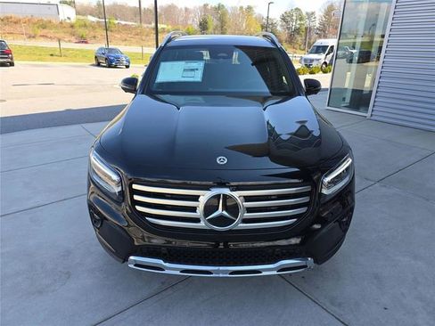 New 2026 Mercedes-Benz GLB 250 4MATIC image 9