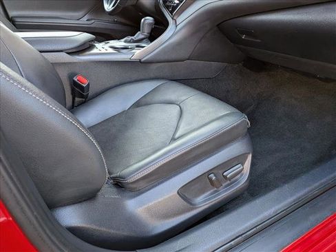 Used 2023 Toyota Camry XSE image 16