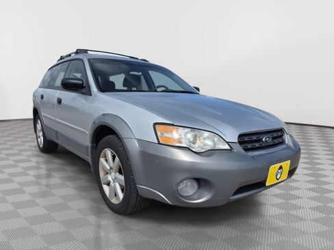 Used 2007 Subaru Outback 2.5i AWD/4WD image 3