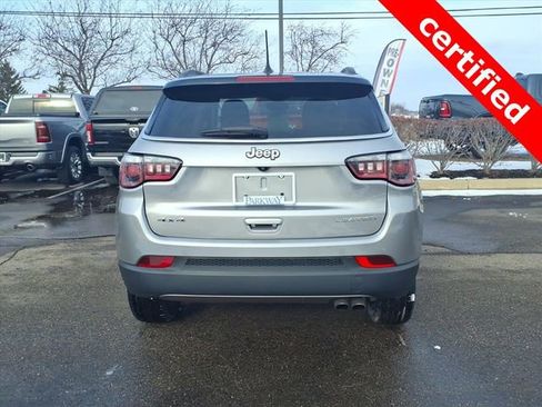 Certified 2018 Jeep Compass Limited image 21