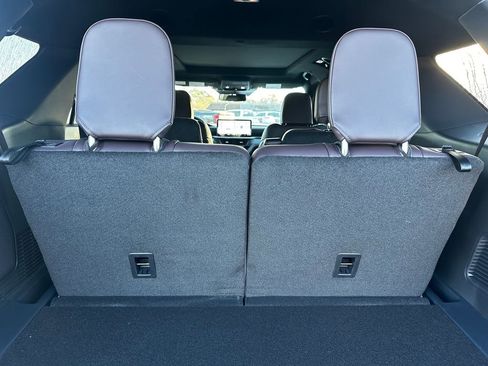 New 2026 Ford Explorer Platinum image 43