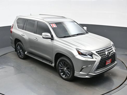 Used 2021 Lexus GX 460 Premium w/ Accessory Package AWD/4WD image 34