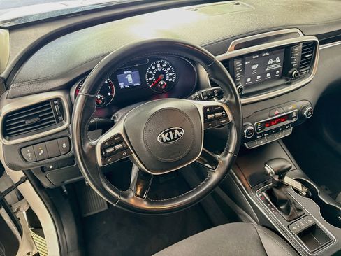Used 2020 Kia Sorento S AWD/4WD image 23