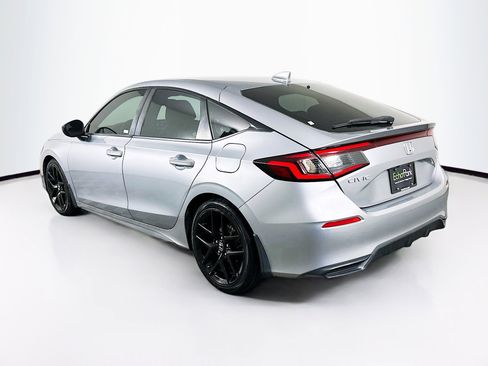 Used 2023 Honda Civic Sport image 5