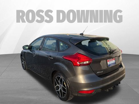 Used 2017 Ford Focus SEL image 6