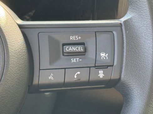 Certified 2025 Nissan Kicks SV image 16