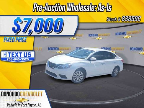 Used 2017 Nissan Sentra SV FWD image 1