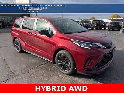 Used 2024 Toyota Sienna XSE