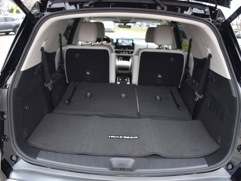 New 2026 Nissan Pathfinder SL w/ SL Premium Package image 61