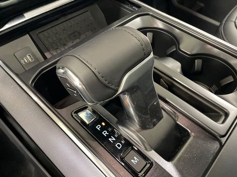 New 2025 Ford F150 Platinum w/ Equipment Group 702A High image 28