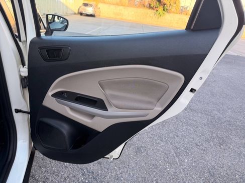 Used 2021 Ford EcoSport S FWD image 28
