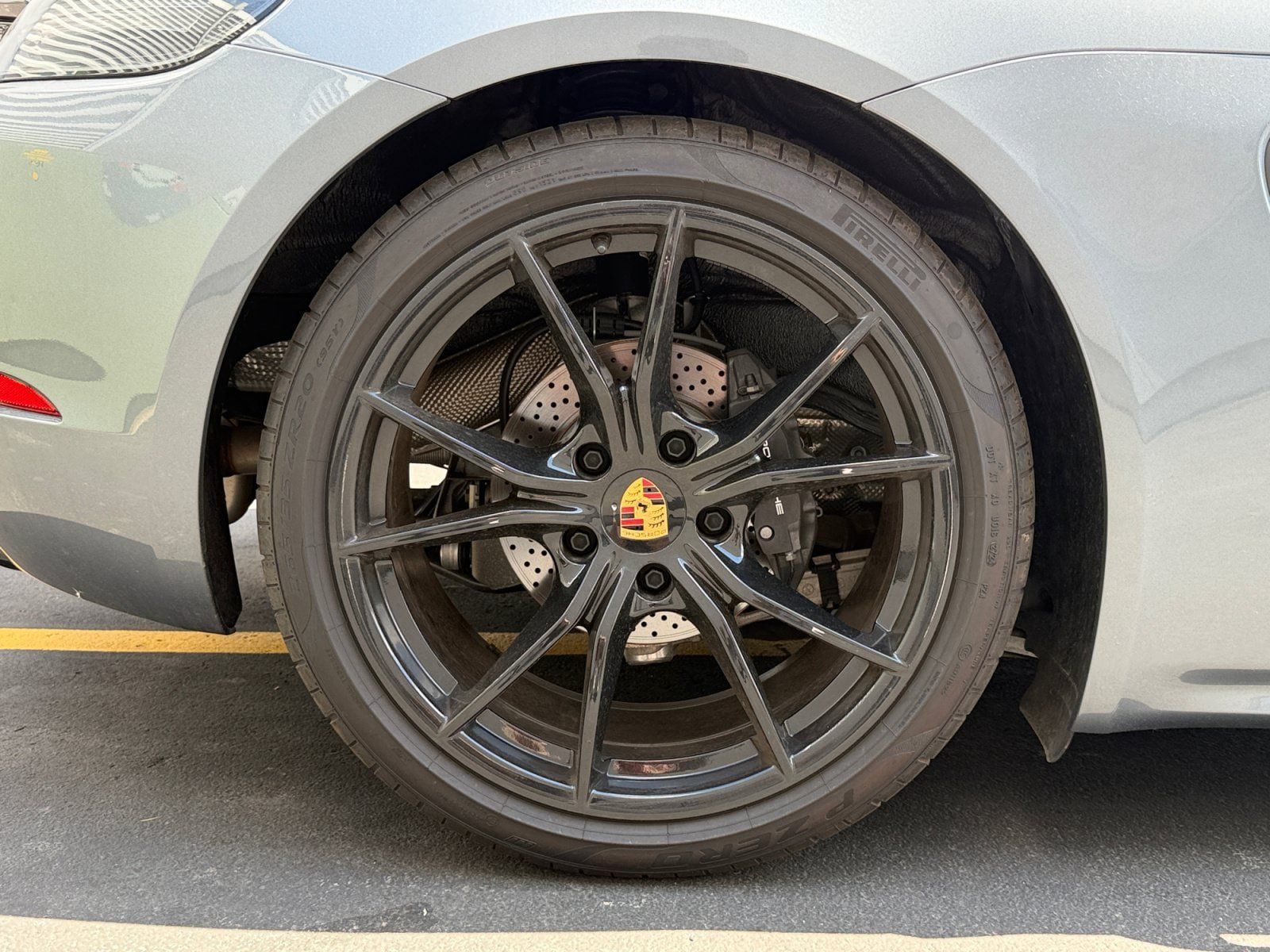 Certified 2025 Porsche 718 Cayman RWD image 9