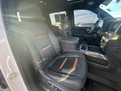 Used 2022 GMC Sierra 1500 AT4 w/ AT4 Premium Package image 29