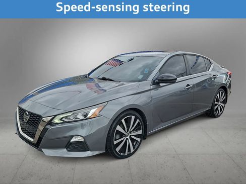 Used 2019 Nissan Altima 2.0 SR image 6