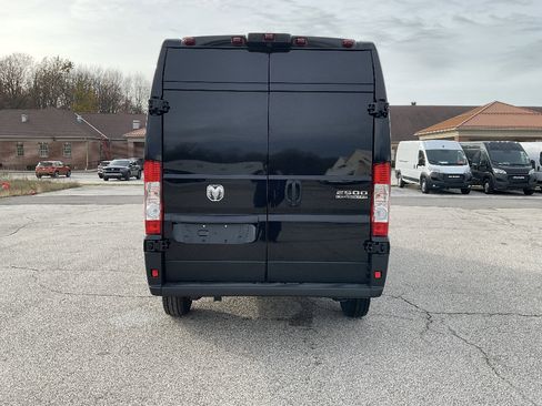 New 2026 RAM ProMaster 2500 w/ Convenience Group image 6