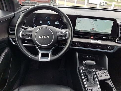Certified 2023 Kia Sportage X-Line w/ X-Line Premium Package image 11