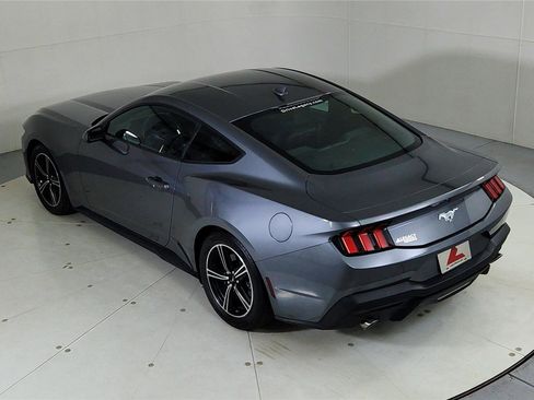 Used 2024 Ford Mustang Coupe image 33