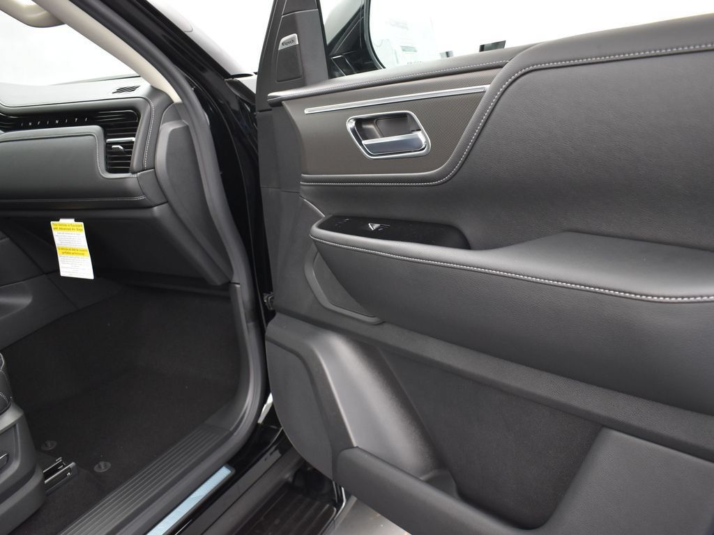 Used 2025 INFINITI QX80 Pure RWD image 24