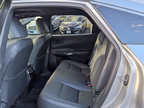 Used 2024 Lexus RX 350 Premium image 15
