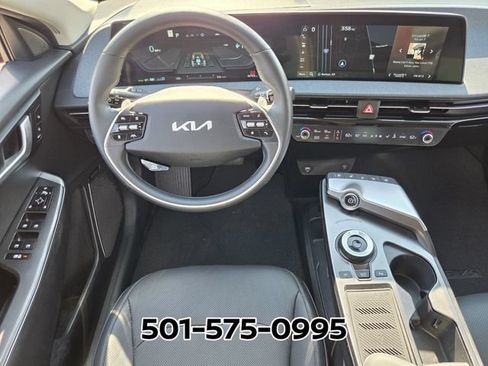 Used 2022 Kia EV6 Wind w/ Wind Technology Package AWD/4WD image 13