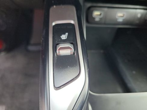 Certified 2022 Kia Sorento EX w/ Panoramic Sunroof Package FWD image 37