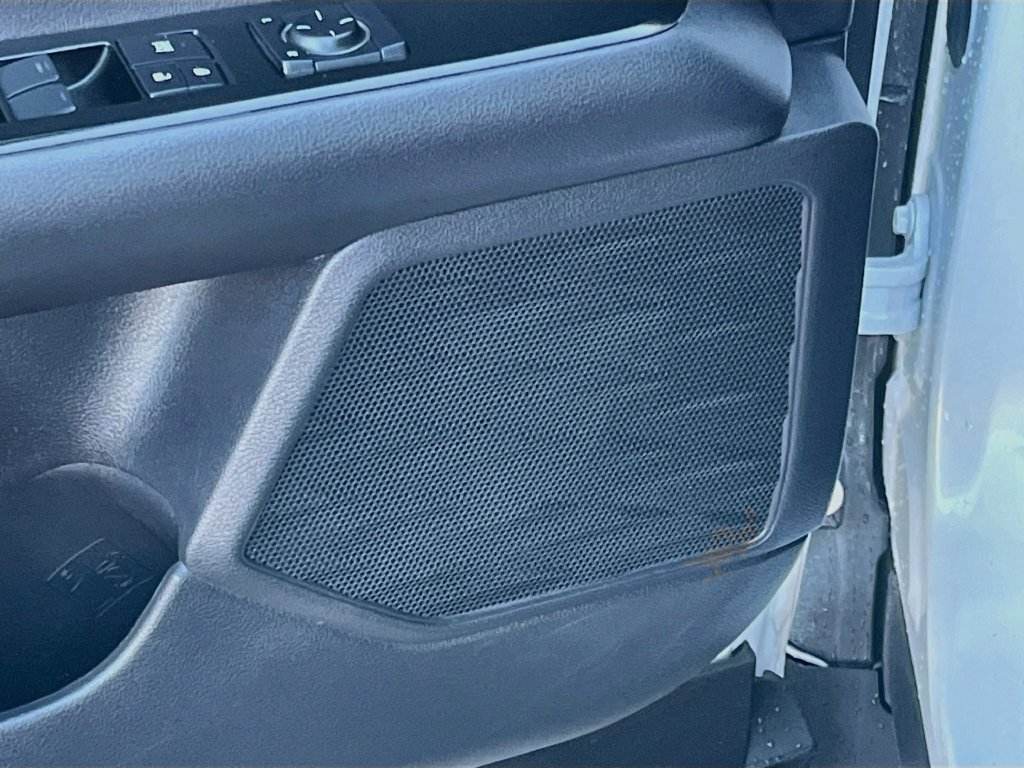 Used 2022 Lexus UX 200 w/ Accessory Package (Z1) FWD image 18