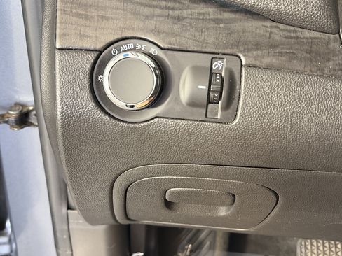 Used 2015 Buick Encore FWD image 25