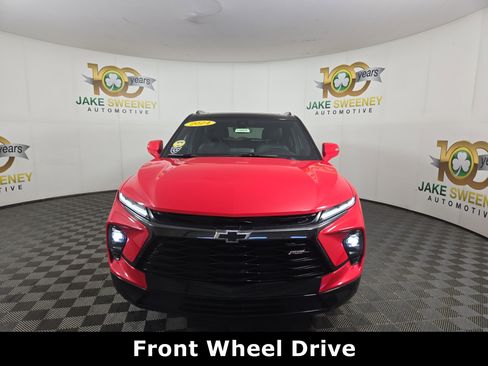 Used 2024 Chevrolet Blazer RS w/ Driver Confidence II Package image 3