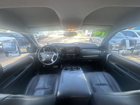Used 2014 Chevrolet Silverado 2500 LT AWD/4WD image 25