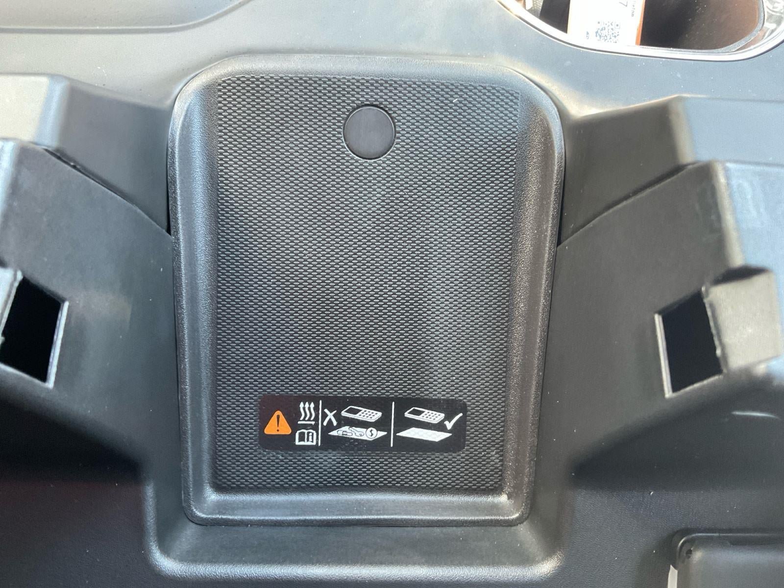 Used 2024 GMC Sierra 1500 Denali AWD/4WD image 16