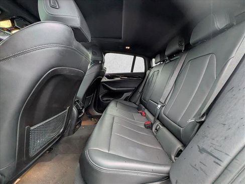 Used 2022 BMW X4 xDrive30i w/ Parking Assistance Package image 16