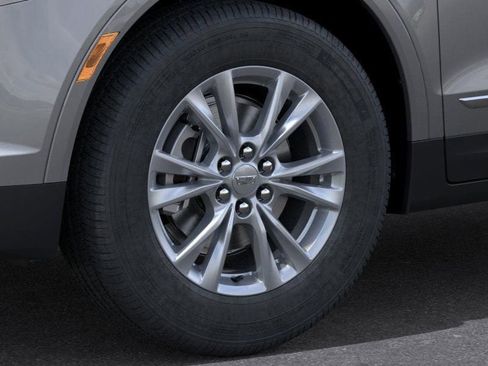 New 2026 Cadillac XT5 Luxury w/ LPO, Floor Liner Package image 9